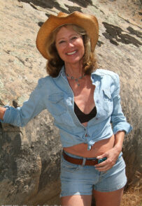 61 year old Janet L peels of her blue jeans and spreads on the rocks All Over 30 Pics